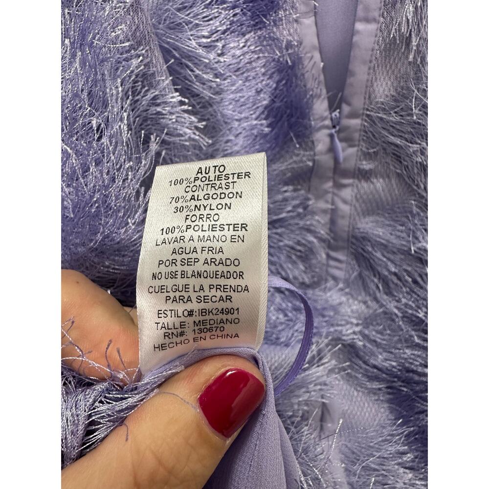 INA NWT Women’s Lavendar Fringe Mesh Sleeveless Tank Top Blouse size Medium - Picture 6 of 8